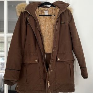 Zara Winter Coat /// Size L /// Detachable Faux Fur /// Detachable Hood